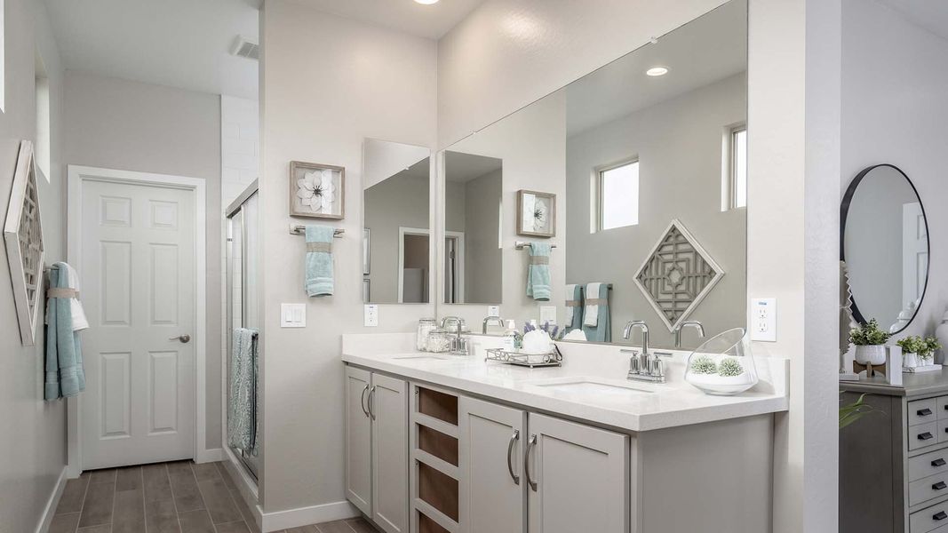 Primary Bathroom | Eclipse | Skye Ridge | Buckeye, AZ | Landsea Homes