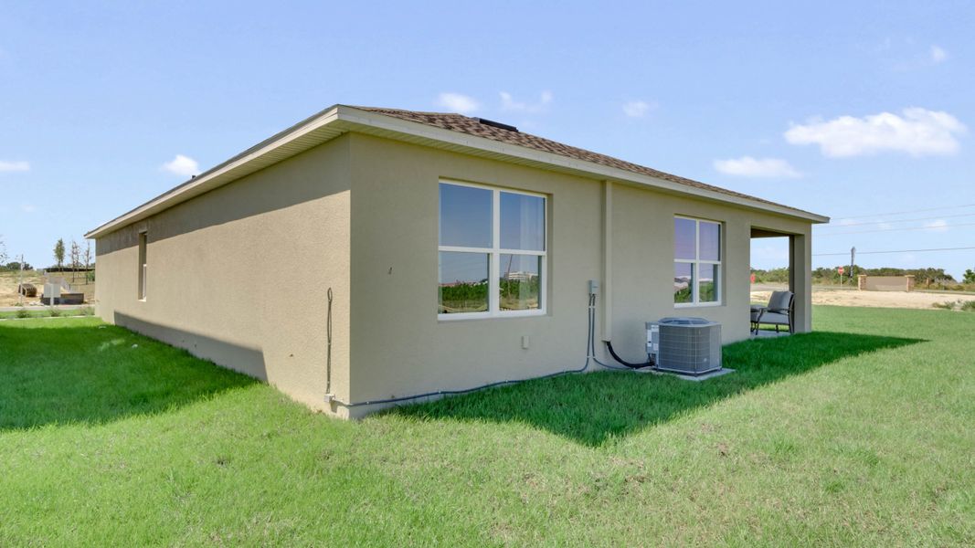 Image 31 of the Forest Lake community in Davenport, FL.