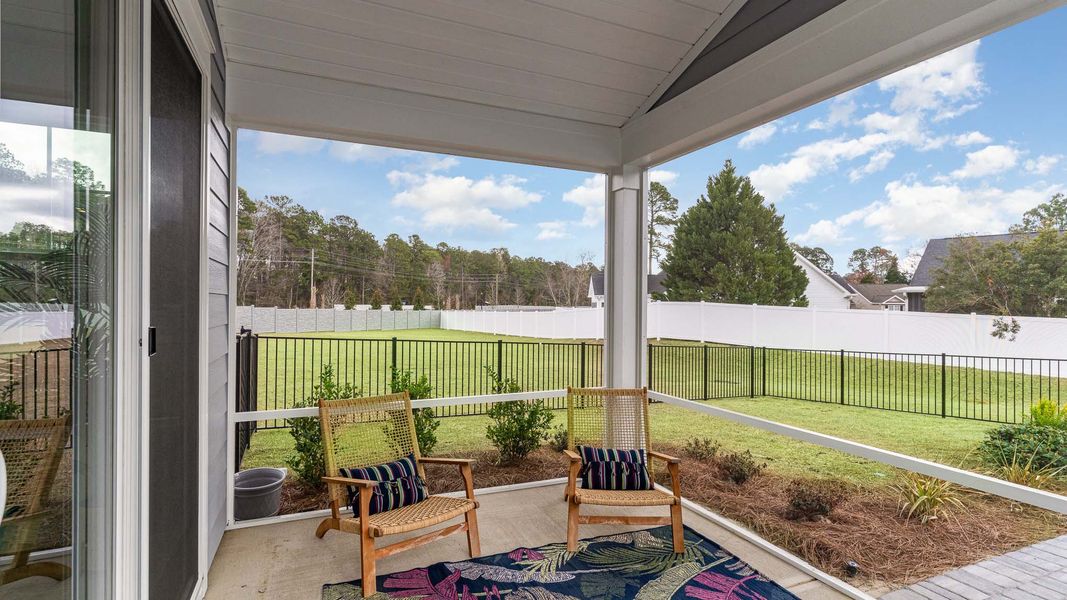 Furnished interior in a model home at Heron Pointe in Myrtle Beach (Image 16).