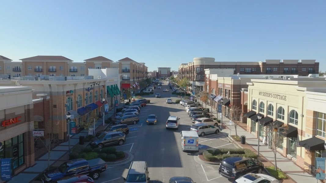 30 Minutes to Downtown Wilmington