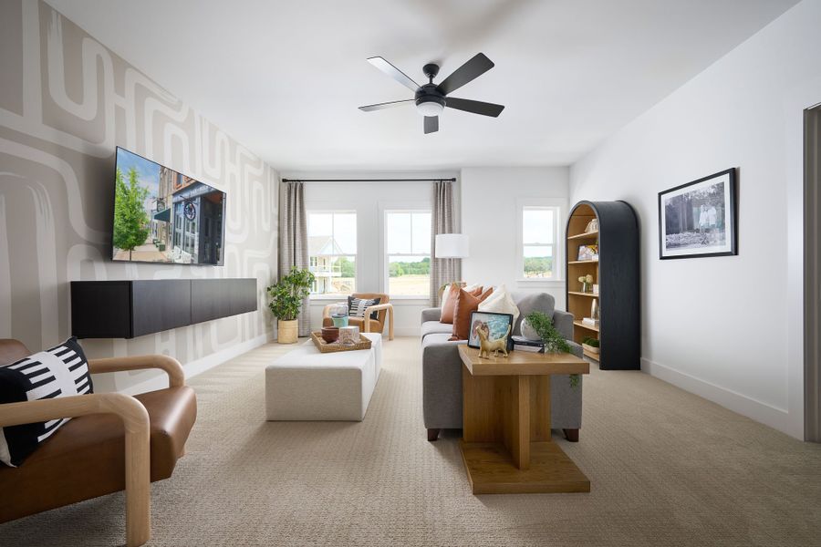 Furnished interior in a model home at Heritage Green – The Signature Collection in Columbia (Image 24). Furnished interior in a model home at Heritage Green – The Signature Collection in Columbia (Image 24).