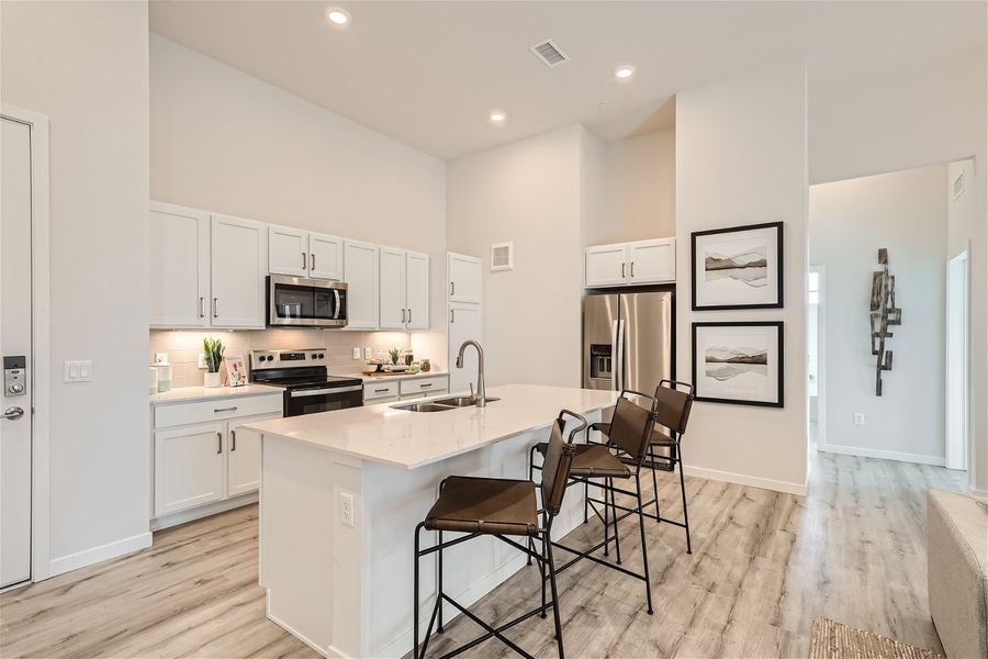 487 interlocken blvd. 104 - web quality - 003 - 05 kitchen