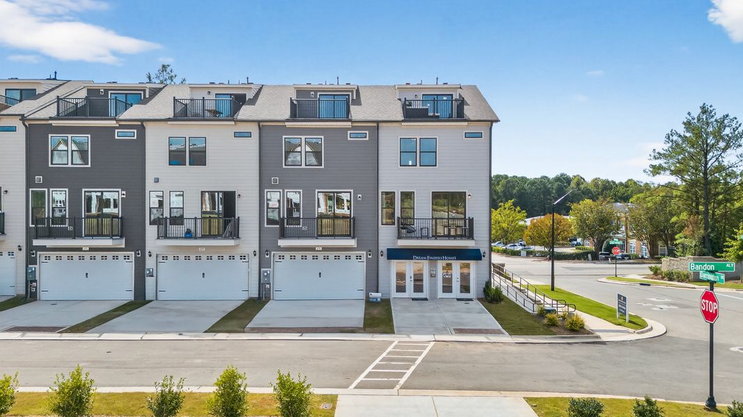 New Homes in Cary, NC.  - Slide 6