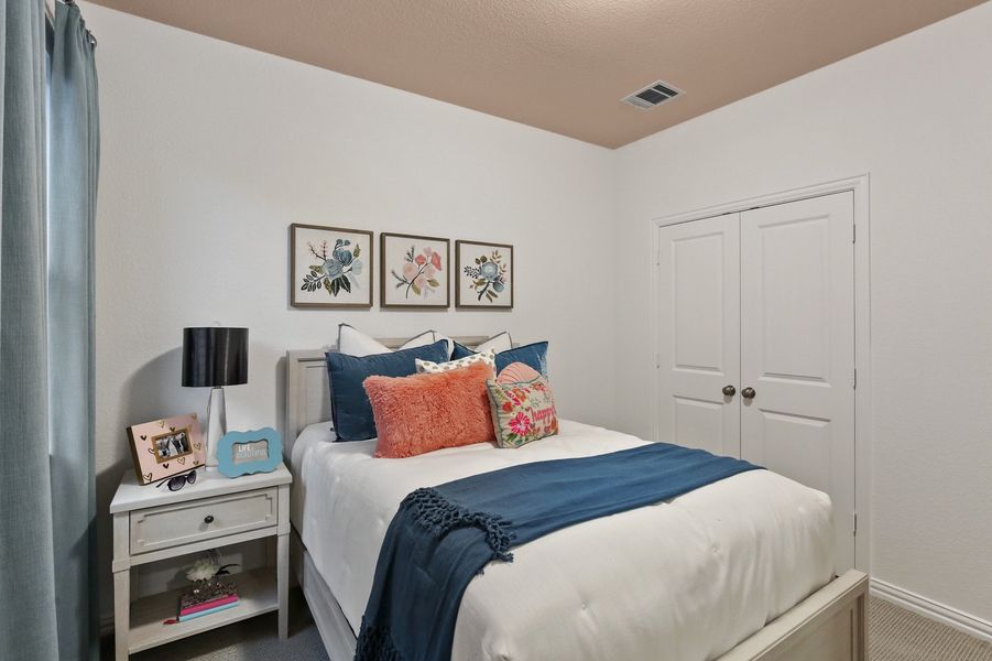 Wildridge 50s Model Plan 1521 Bedroom by American Legend Homes Wildridge 50s Model Plan 1521 Bedroom by American Legend Homes