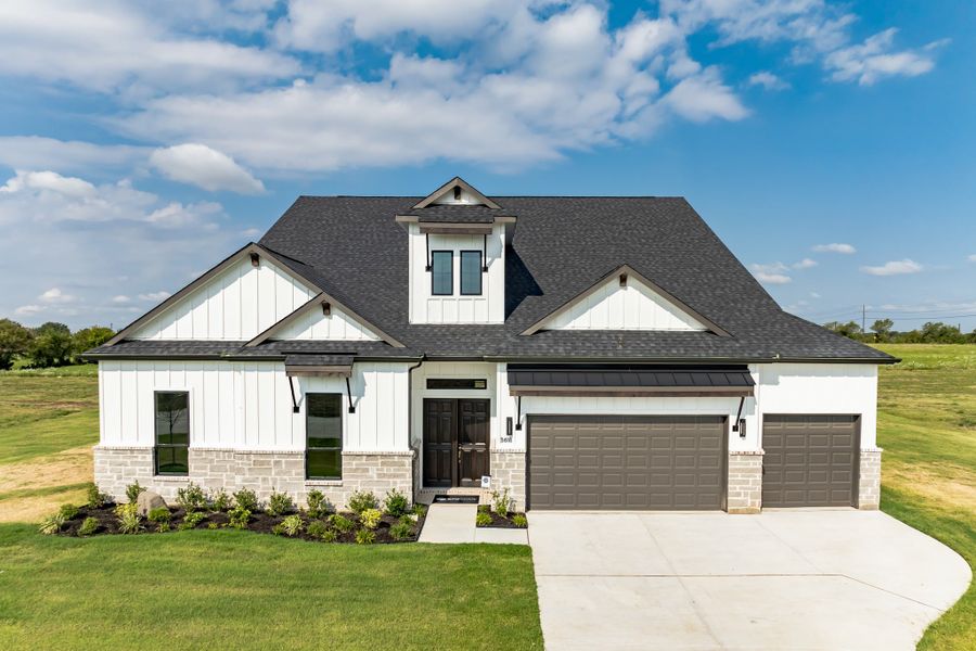 Front exterior of a home in the Highland Crossing community, located in Celina, TX (Image 10).