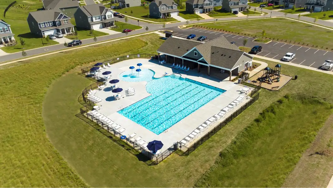 Community amenity available to residents of Falls Cove in Troutman (Image 2).