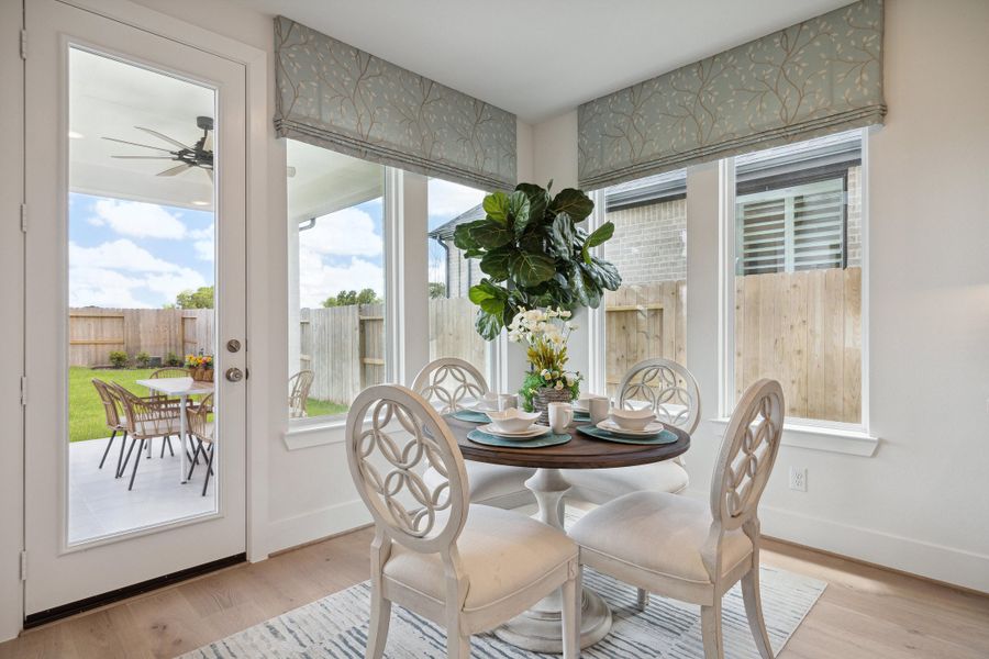 Furnished interior in a model home at Sienna - 60' in Missouri City (Image 8). Furnished interior in a model home at Sienna - 60' in Missouri City (Image 8).