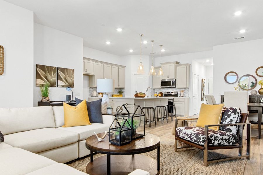 Mira Lagos Villas,75054