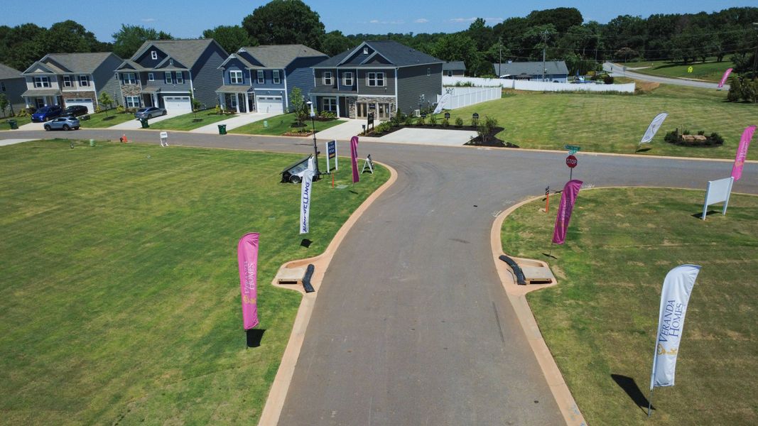 Image 27 of the Halton Oaks community in Spartanburg, SC.
