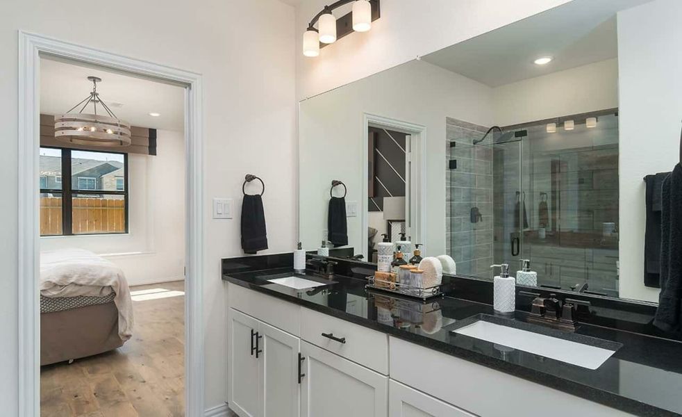 Image 11 of the Midtown at Magnolia community in Pearland, TX.