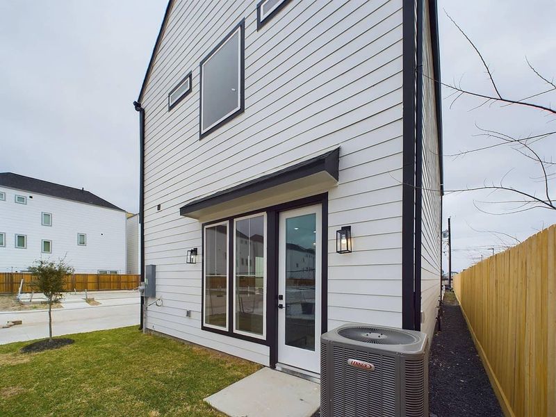Exterior details of a home in Orange Spring Homes, Houston (Image 3).