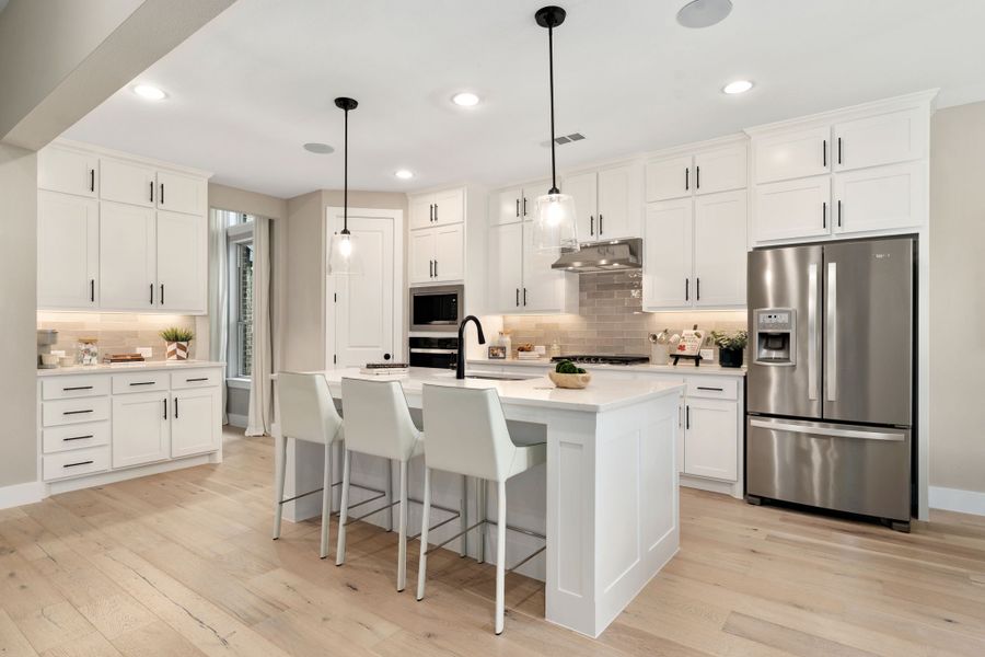 Plan 1685 Kitchen Representative Photo by American Legend Homes