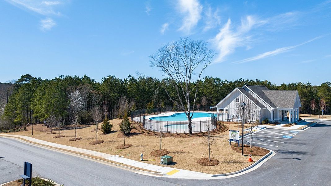 Community amenity available to residents of Oaks at Cedar Grove in Fairburn (Image 3).