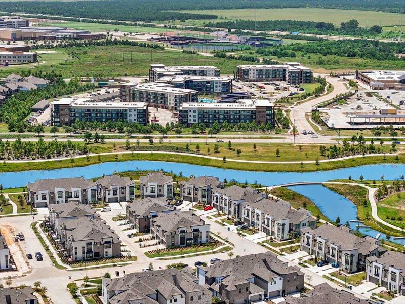 Aerial view of the Bridgeland Central: The Cottages community in Cypress, TX, showing layout and nearby surroundings (Image 16).