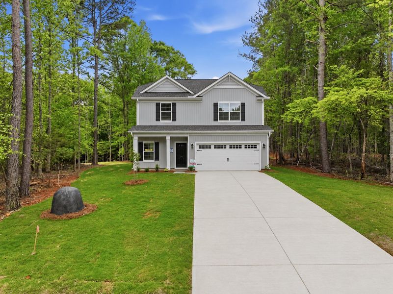 Front exterior of a home in the Broadway Lake community, located in Anderson, SC (Image 15). Front exterior of a home in the Broadway Lake community, located in Anderson, SC (Image 15).