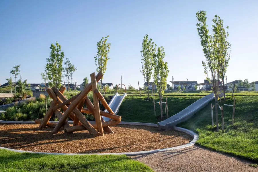 Community amenity available to residents of Painted Prairie in Aurora (Image 6).
