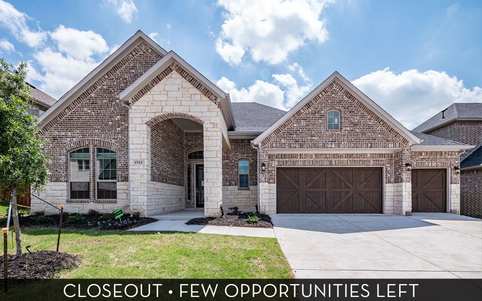 Front exterior of a home in the Suncreek Estates community, located in Rosharon, TX (Image 2). Front exterior of a home in the Suncreek Estates community, located in Rosharon, TX (Image 2).