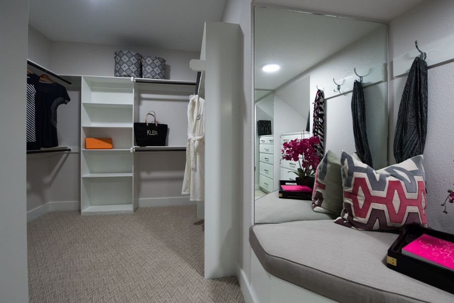 A showcase of a new construction home by Steve Klein Custom Builder, highlighting their design and quality (Image 28). A showcase of a new construction home by Steve Klein Custom Builder, highlighting their design and quality (Image 28).