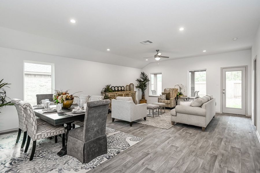Furnished interior in a model home at Springwood in Beaumont (Image 12).
