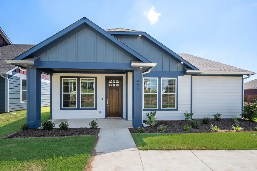 Community amenity available to residents of Heritage Towne in Grand Prairie (Image 1). Community amenity available to residents of Heritage Towne in Grand Prairie (Image 1).