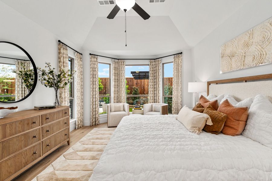 American Legend Homes 50' model in Wellington - Main Bedroom American Legend Homes 50' model in Wellington - Main Bedroom