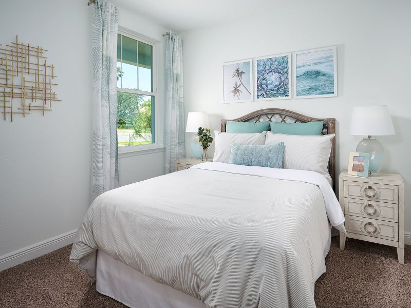 Secondary bedroom of the Olympic modeled at Links Terrace