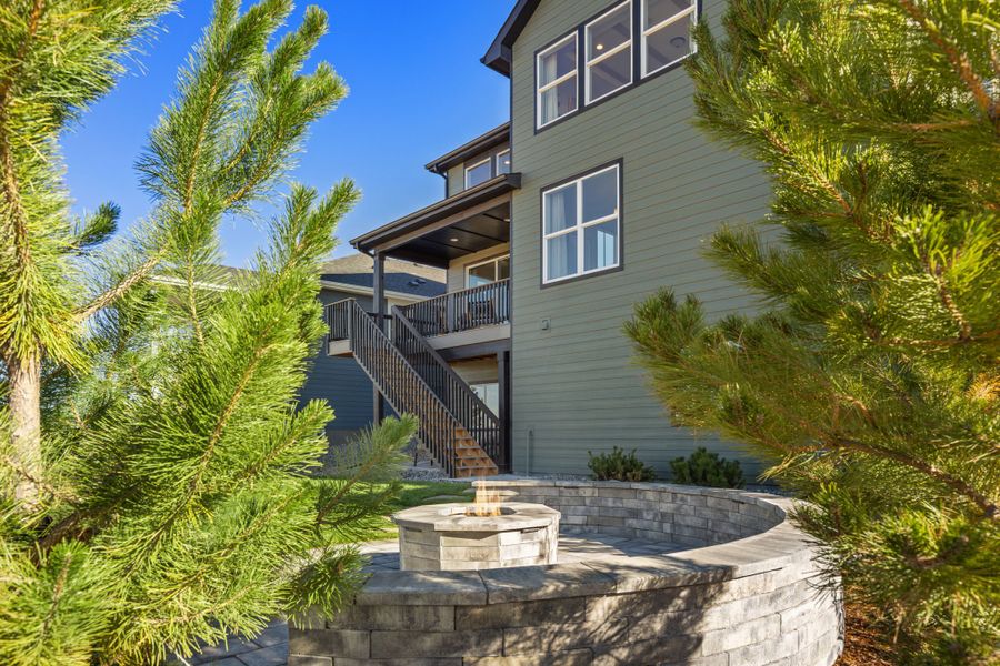 Plan C405 - Sterling Ridge Model - Rear Elevation