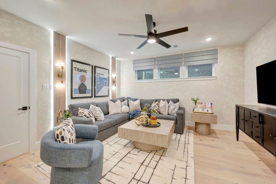 Furnished interior in a model home at Furst Ranch in Bartonville (Image 23).