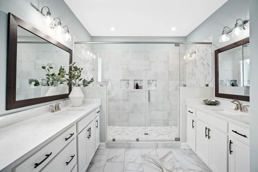 The Courtland Primary Bath The Courtland Primary Bath