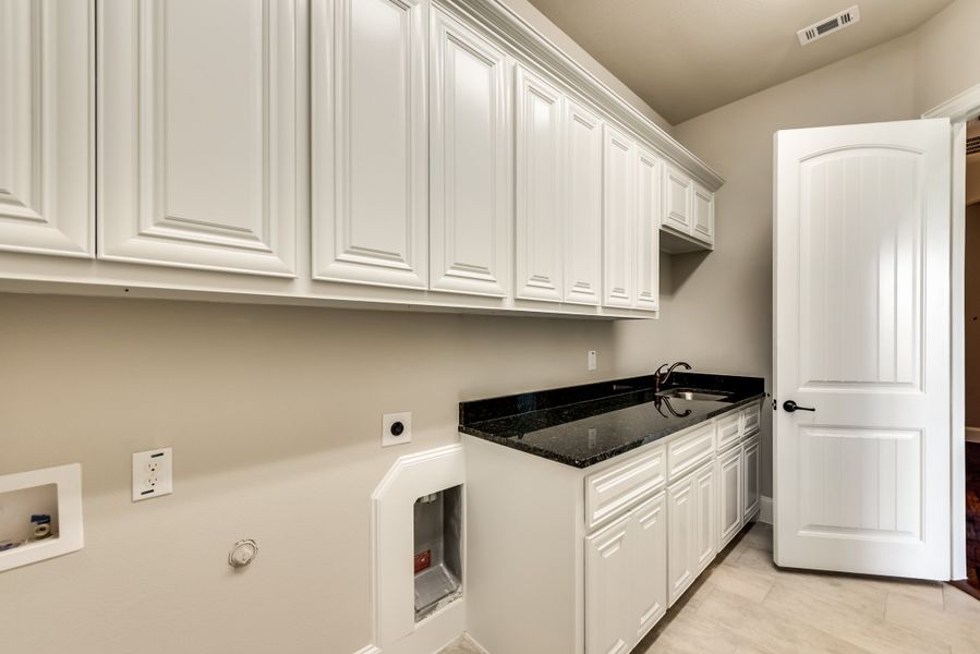 Image 18 of the Enchanted Creek community in Lucas, TX.