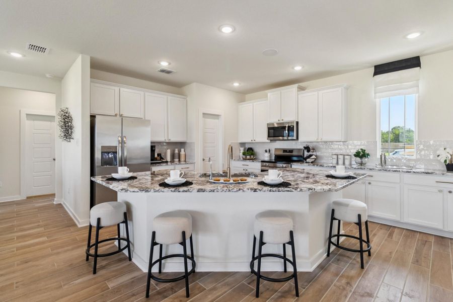 1651 Vista View - Madison - Bonita Vista Model - Kitchen 1651 Vista View - Madison - Bonita Vista Model - Kitchen