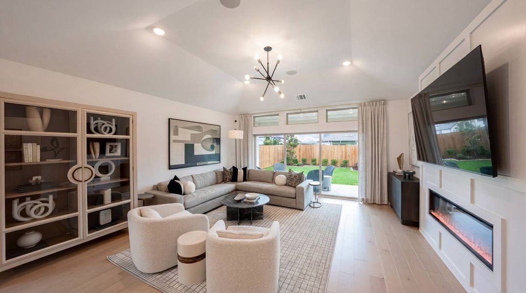 Furnished interior in a model home at Oaklawn in Van Alstyne (Image 10). Furnished interior in a model home at Oaklawn in Van Alstyne (Image 10).