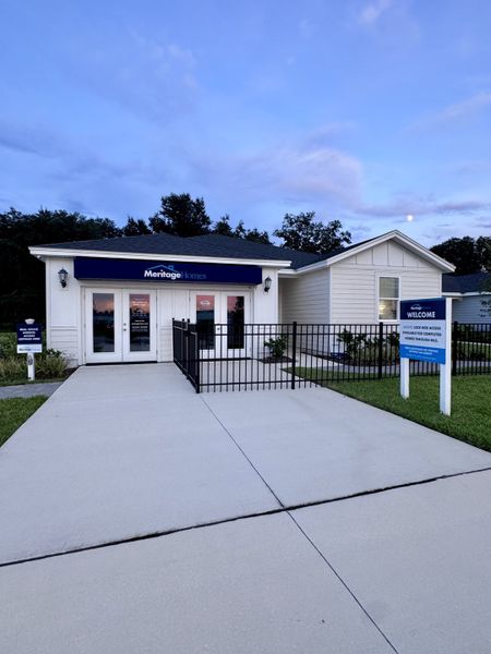 Charming model home with modern design in Lakes at Bella Lago - Signature Series by Meritage Homes (Green Cove Springs, FL).