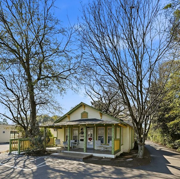 Image 12 of the Midtown & Main community in Wilmington, NC.