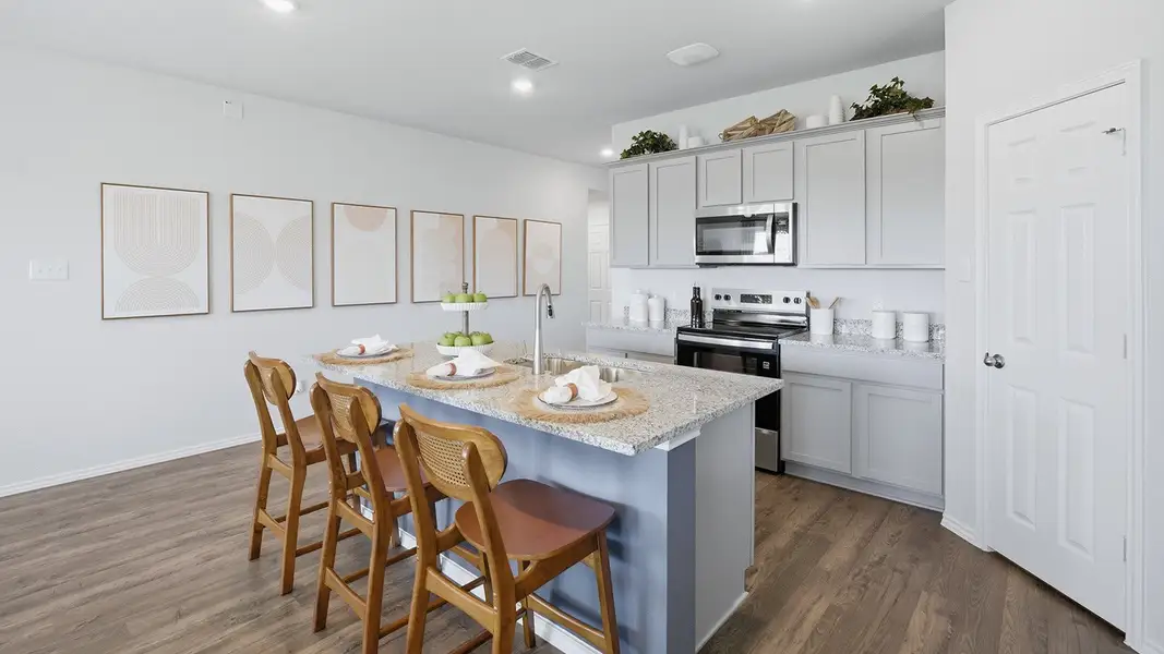 Furnished interior in a model home at Eagles Landing in Waco (Image 4).
