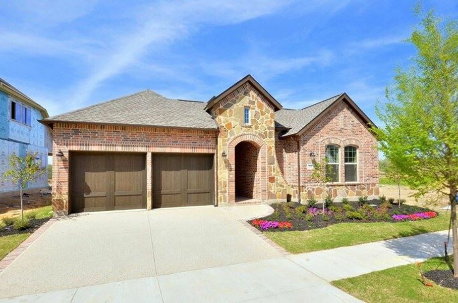 Image 5 of the Viridian Classics community in Euless, TX.