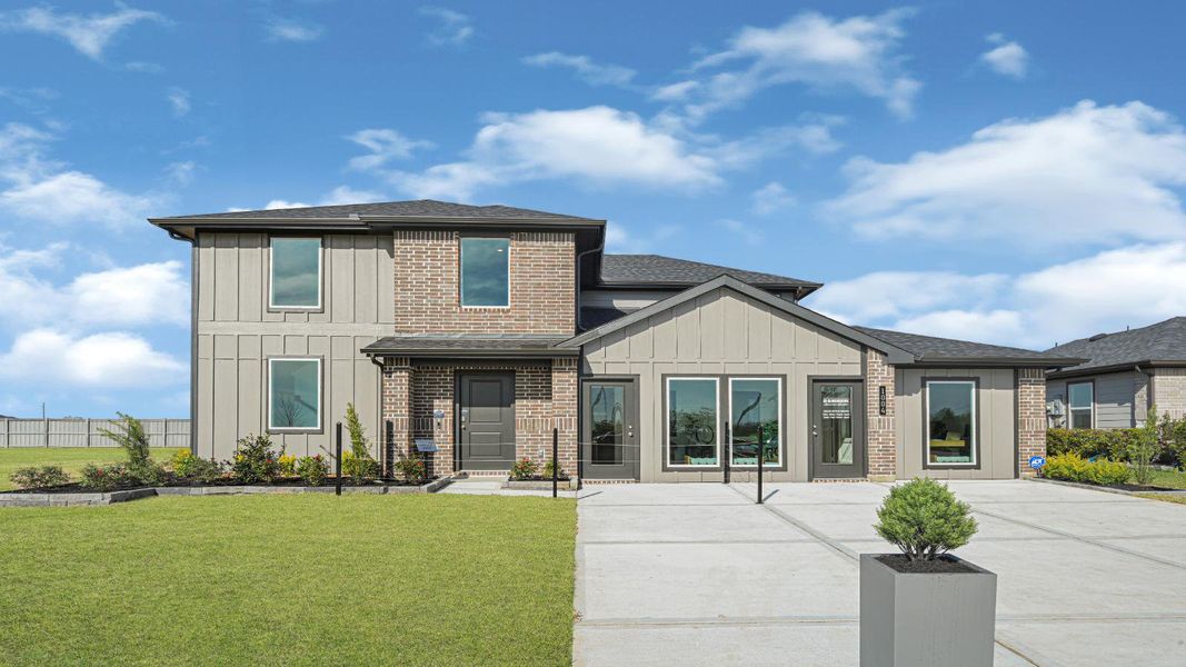 Front exterior of a home in the Westward Pointe community, located in Sealy, TX (Image 3).