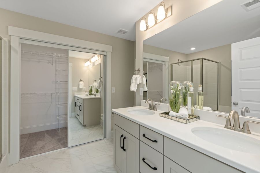 Primary Bathroom | Victor Plan