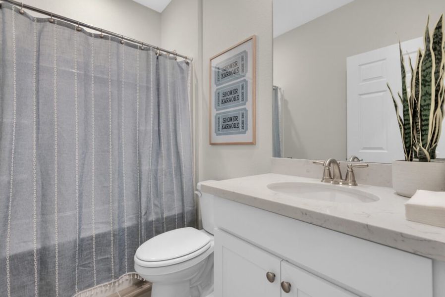 Furnished interior in a model home at Lake Merial in Panama City (Image 16). Furnished interior in a model home at Lake Merial in Panama City (Image 16).