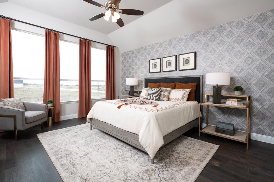 Primary Bedroom | Concept 3141 at Hidden Creek Estates in Van Alstyne, TX by Landsea Homes