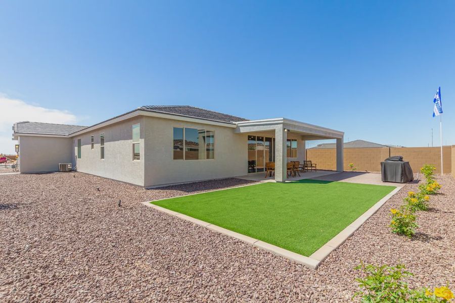 Exterior details of a home in Acacia at Santana, Yuma (Image 3).