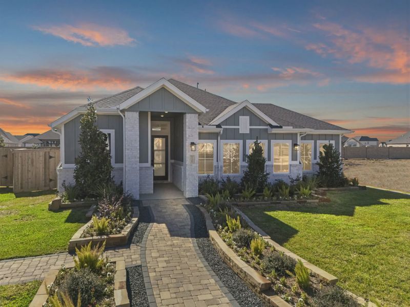 Front exterior of a home in the Beacon Point 45' community, located in Texas City, TX (Image 11). Front exterior of a home in the Beacon Point 45' community, located in Texas City, TX (Image 11).