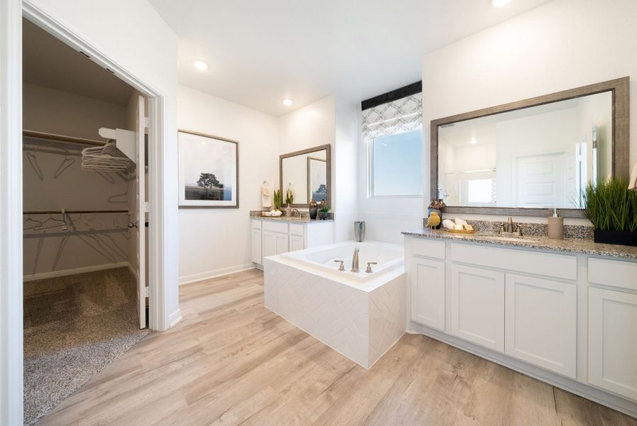 Jordans Ranch - Madison - Primary Bathroom Jordans Ranch - Madison - Primary Bathroom