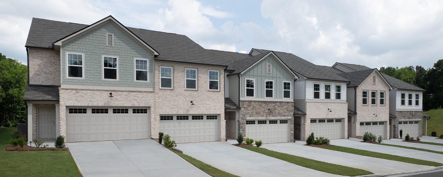 Front exterior of a home in the Leydenview community, located in Mableton, GA (Image 8).
