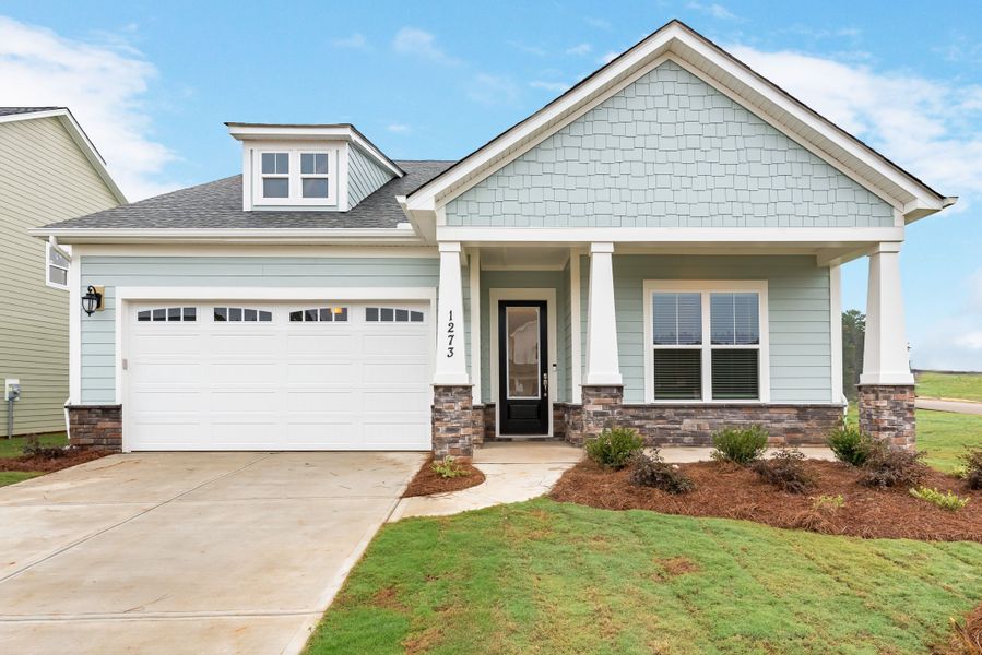 The Muirfield is a spacious Ranch plan with a beautiful open concept design!