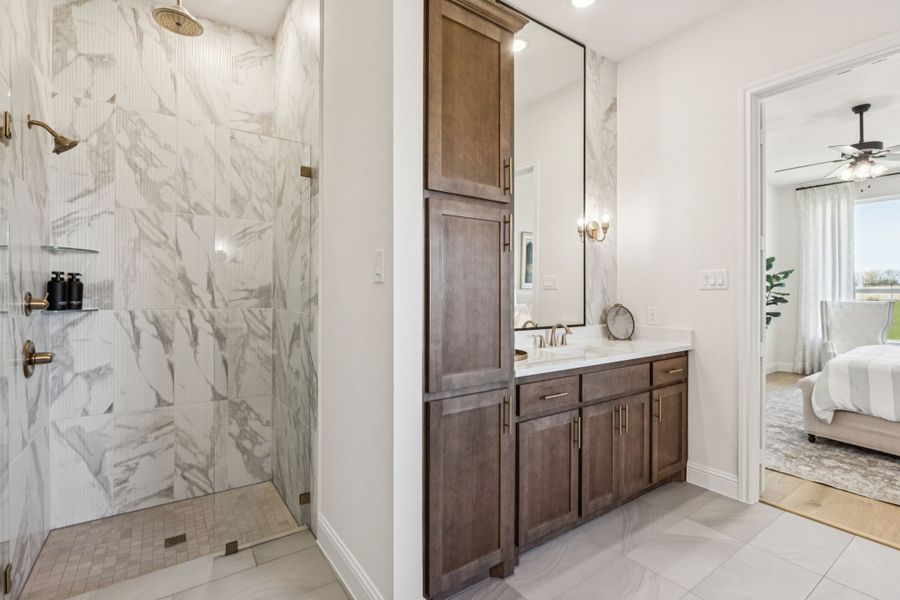 Furnished interior in a model home at Settler's Glen in New Fairview (Image 23).