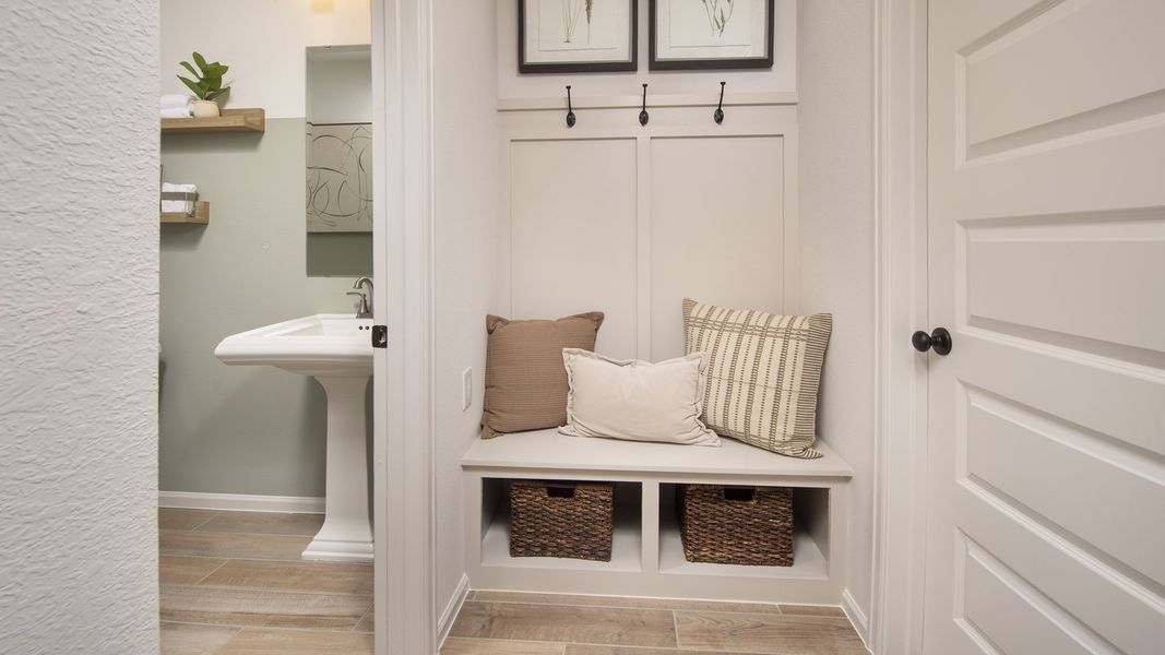 Furnished interior in a model home at Woodhavyn 40' in Magnolia (Image 11). Furnished interior in a model home at Woodhavyn 40' in Magnolia (Image 11).