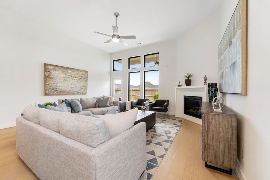 Furnished interior in a model home at Mulberry Farms in Santa Fe (Image 23).