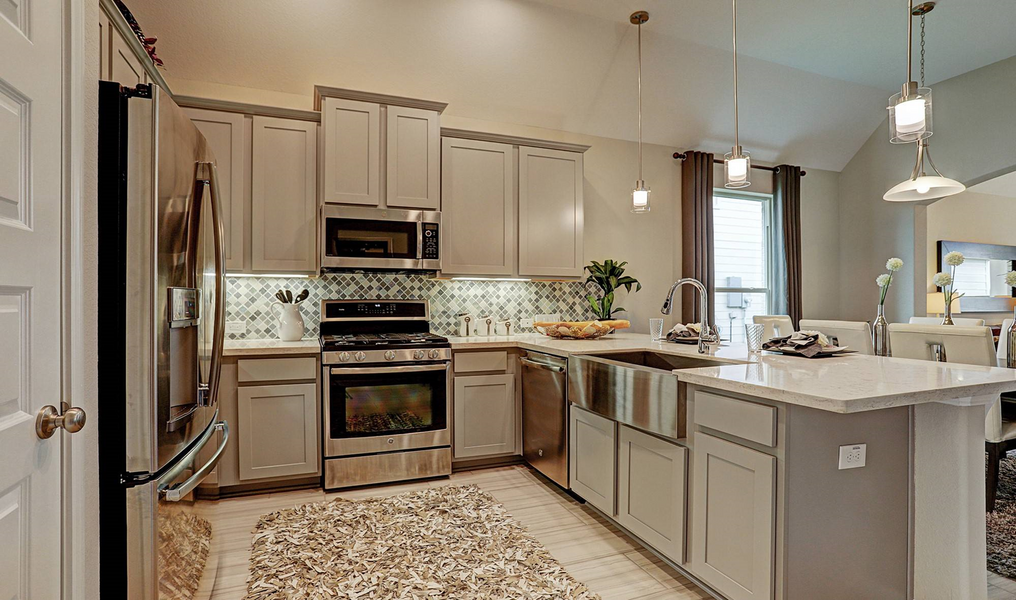 Image 9 of the Bayou Lakes community in Dickinson, TX.