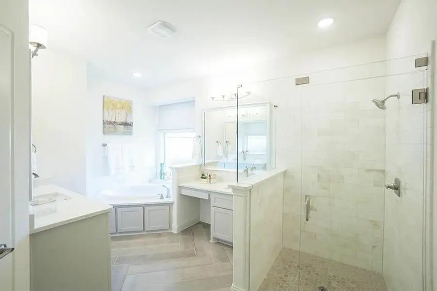 Image 10 of the Somerset community in Mansfield, TX.